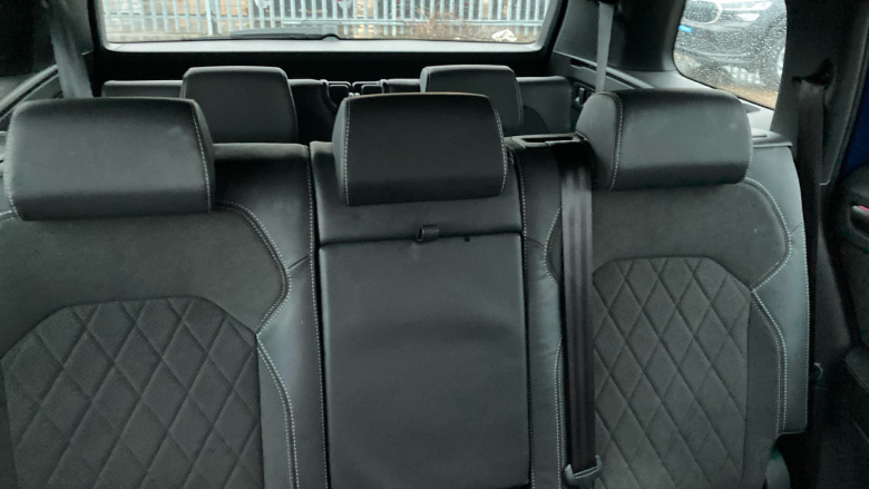 Skoda Kodiaq 2.0 TDI 200 Sport Line 4x4 5dr DSG [7 Seat] Diesel Estate